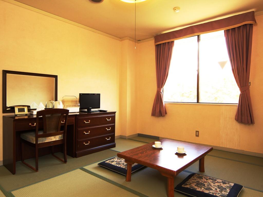 You Resort Hotel Yamanouchi  Buitenkant foto