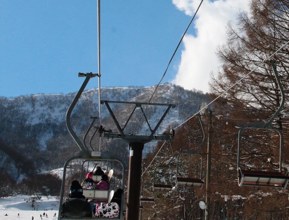 You Resort Hotel Yamanouchi  Buitenkant foto