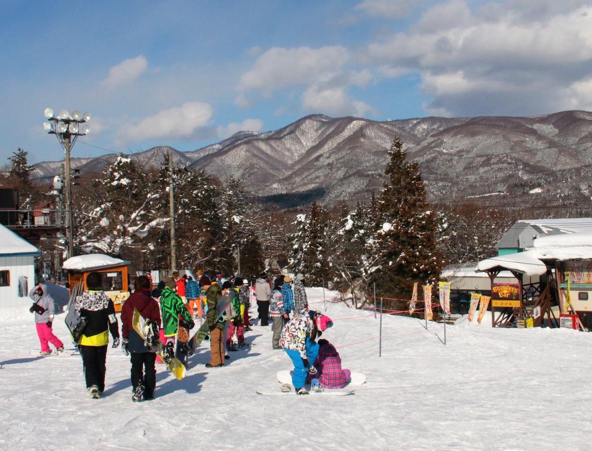 You Resort Hotel Yamanouchi  Buitenkant foto